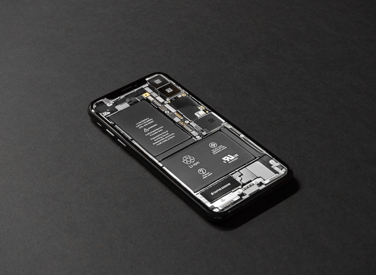 Derniers blogs de l'entreprise sur Pourquoi les téléphones portables utilisent-ils aujourd'hui des batteries non amovibles ?
