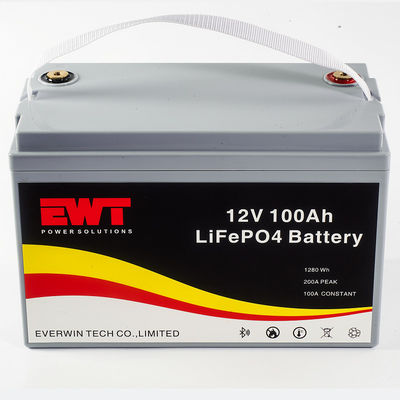 La batterie Lifepo4 12V 100Ah est fabriquée en rack avec BMS.