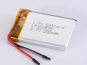 LP302535 3,7V 200MAH Pack LiPo de type haute vitesse avec tension de 3,7V Température de décharge -20°C à 60°C