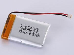LP482030 3,7V 250MAH Haute capacité LiPo Pack Densité d'énergie 150-200 Wh/kg et impact sur l'environnement Contient des matières toxiques