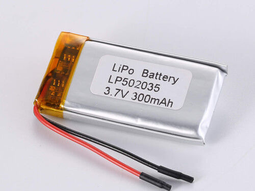 500-1000 Cycles LP502035 3,7V 300MAH Cellule rechargeable au lithium-ion polymère pour des performances optimales de -20 à 60 degrés Celsius