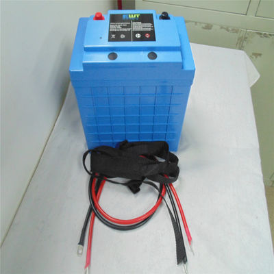 Batterie de stockage d'énergie ménagère de 120 Ah pour des performances optimales dans la température de décharge -20°C à 60°C Phosphat de fer de lithium