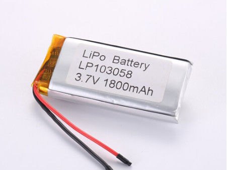 LP103058 3,7V 1800mah batterie au lithium-ion fabricants Soft Pack batterie au lithium polymère avec protection contre la surcharge et conception flexible