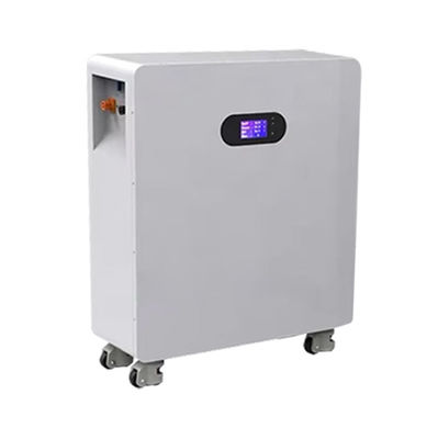 Fabricants de batteries au lithium-ion Paquet de batteries au lithium-fer-phosphate au sol 48V200Ah/300Ah équipement de système de production d'énergie de stockage d'énergie domestique avec rouleaux