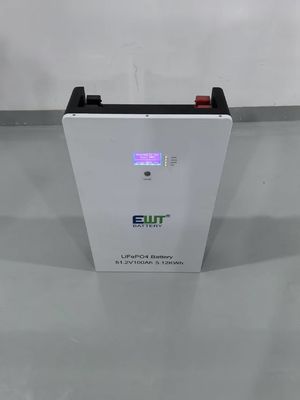 Batterie électrique fiable LiFePO4 51.2V 100Ah 5,12 kWh pour les systèmes solaires domestiques et hors réseau