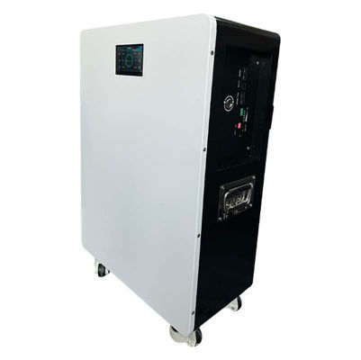Batterie au lithium solaire photovoltaïque rechargeable 51.2V 150Ah pour le système solaire